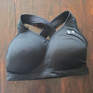 Under Armour Black High-Impact Molded Cup Sports Bra - Size MD (34-36)